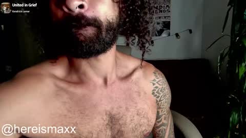 Snapshot of max_greenn chatting on September 24, 12:03 am Max Follow me IGX hereismaxx online show from September 24, 12:03 am