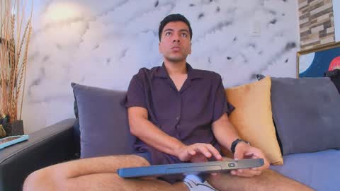 Max Hornye online show from April 2, 12:58 pm