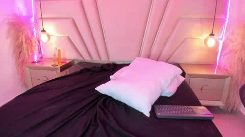 max_huntter online show from March 11, 1:44 am