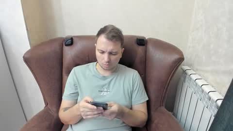 Snapshot of max_kamer chatting on October 21, 3:29 am Max online show from October 21, 3:29 am