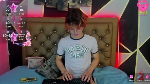 Snapshot of max_lover1 chatting on January 14, 3:26 pm Max lover1 online show from January 14, 3:26 pm