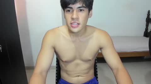 Max online show from October 22, 4:40 pm