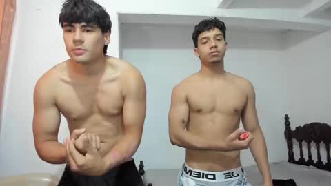 Max online show from February 13, 6:15 pm