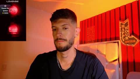 Max Taylor online show from November 6, 2:01 am