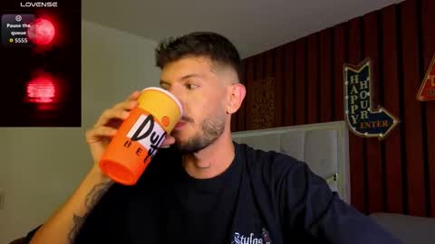 Max Taylor online show from November 7, 12:43 am