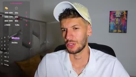 Snapshot of max_tayloor chatting on March 20, 5:23 am Max Taylor online show from March 20, 5:23 am