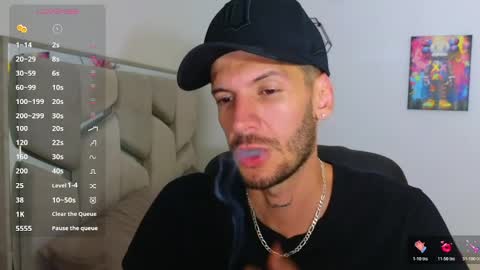 Snapshot of max_tayloor chatting on March 27, 8:20 am Max Taylor online show from March 27, 8:20 am