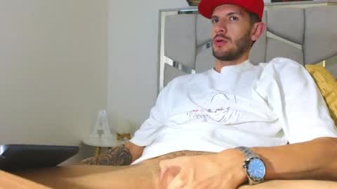 Max Taylor online show from May 9, 12:32 pm