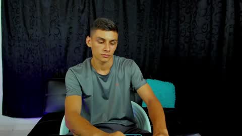 MAX     online show from December 18, 7:47 am
