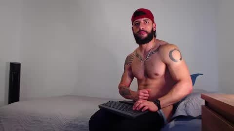 max_xl_ online show from November 25, 12:10 am