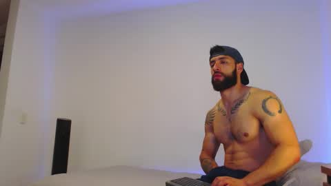 max_xl_ online show from January 14, 3:17 pm