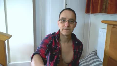 Max Davies online show from February 19, 11:28 am