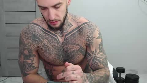 Maximus Fox online show from April 27, 4:43 am