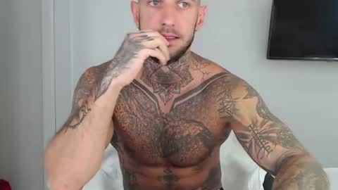 Maximus Fox online show from July 7, 6:16 am