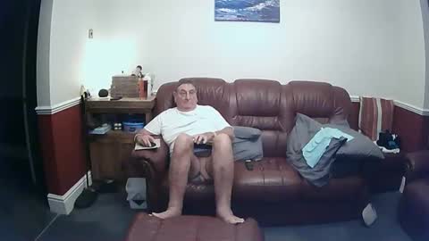 MAX online show from October 20, 10:54 pm