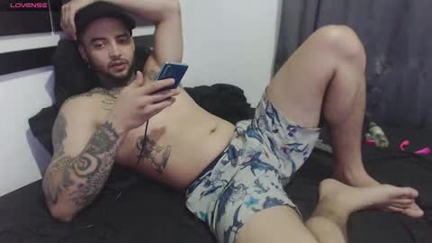 Snapshot of maxi_rogger chatting on January 23, 6:28 am maxi rogger online show from January 23, 6:28 am