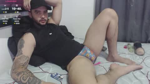 Snapshot of maxi_rogger chatting on January 28, 3:57 am maxi rogger online show from January 28, 3:57 am