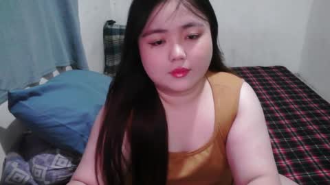 Snapshot of maxie_cat chatting on January 22, 11:34 am Maxie online show from January 22, 11:34 am