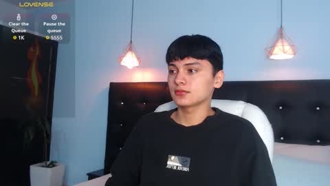 Snapshot of maxii18_ chatting on October 14, 12:06 pm -- -- online show from October 14, 12:06 pm