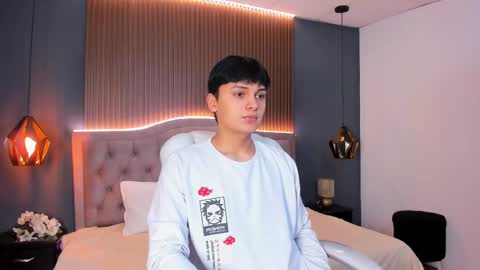 --  -- online show from October 18, 12:06 pm