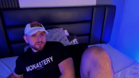 Maximo Wolf online show from February 26, 2:37 am