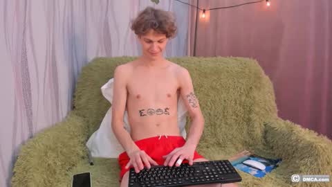 maxim burn online show from October 20, 8:53 pm