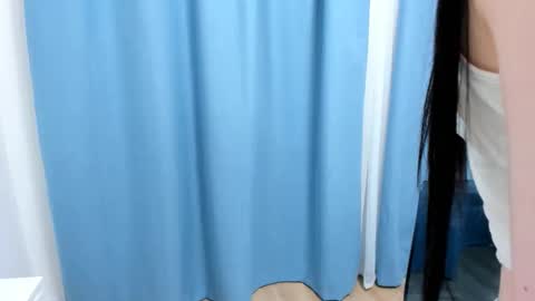 Snapshot of maximacluver chatting on March 25, 8:15 pm maximacluver online show from March 25, 8:15 pm