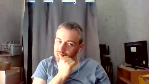 Maxime online show from August 2, 2:04 pm