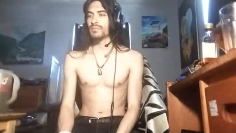 maximillianpayan95 online show from June 30, 9:05 pm