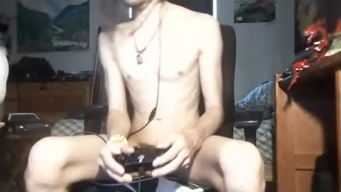maximillianpayan95 online show from July 2, 8:48 pm