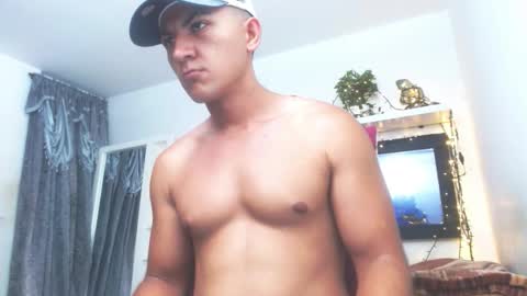 maximo_ston online show from March 18, 4:04 am
