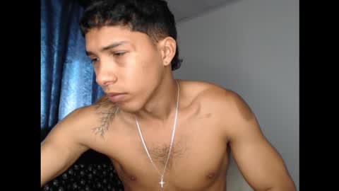 Maximo Aron Vega online show from December 12, 2:55 pm