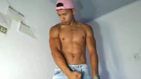 Maximo Aron Vega online show from March 25, 9:32 pm