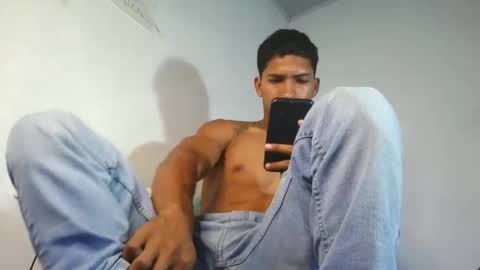 Maximo Aron Vega online show from April 1, 11:35 pm