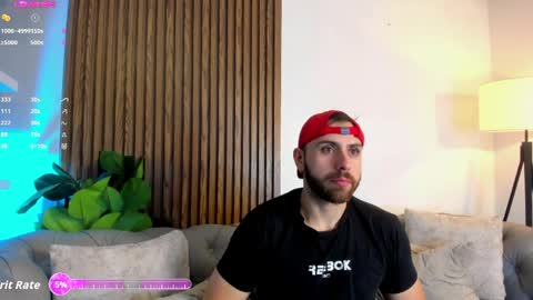 Maximo Wolf online show from May 11, 12:05 am