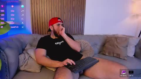 Maximo Wolf online show from May 20, 8:48 pm