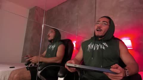 maximo_zahir online show from February 5, 3:00 am