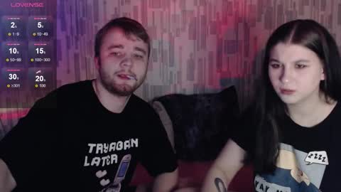 Snapshot of maximumandangel chatting on January 15, 6:11 pm Max and Angel online show from January 15, 6:11 pm