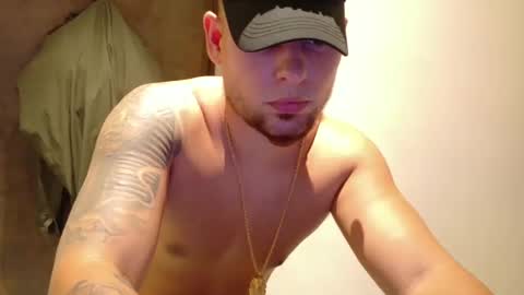 Snapshot of maximus888l chatting on September 30, 3:28 pm Maximus online show from September 30, 3:28 pm