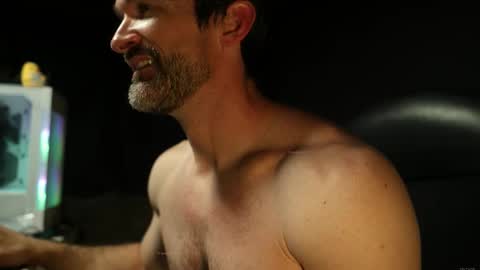 Snapshot of maximus_787 chatting on March 15, 12:27 am Maximus7871 online show from March 15, 12:27 am