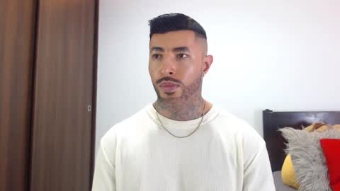 Snapshot of maximus_golden chatting on February 14, 4:09 am Independent Model online show from February 14, 4:09 am