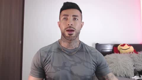 Snapshot of maximus_golden chatting on February 27, 4:12 am Independent Model online show from February 27, 4:12 am