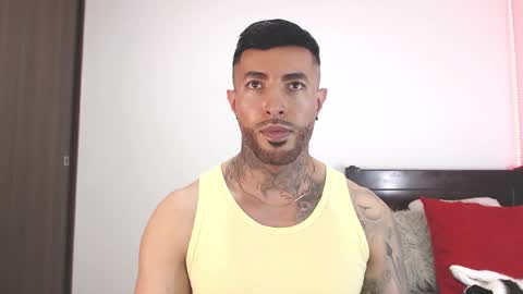 Snapshot of maximus_golden chatting on March 7, 3:47 am Independent Model online show from March 7, 3:47 am