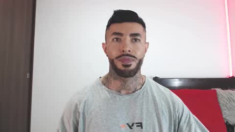 Snapshot of maximus_golden chatting on March 18, 3:31 am Independent Model online show from March 18, 3:31 am