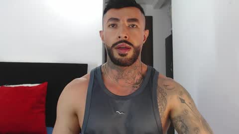 Independent Model online show from May 22, 4:19 am