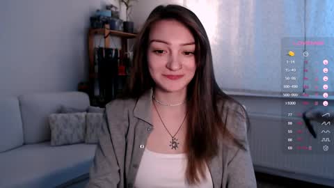 Snapshot of maxinele chatting on April 9, 10:31 am Maxine online show from April 9, 10:31 am