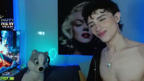 Max online show from January 4, 8:06 am