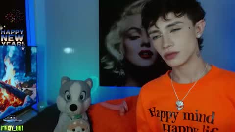 Max online show from January 5, 2:06 am