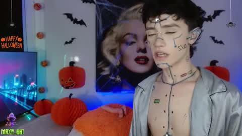 Max online show from October 13, 1:16 am