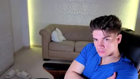 MaxKaiden online show from June 25, 4:23 am
